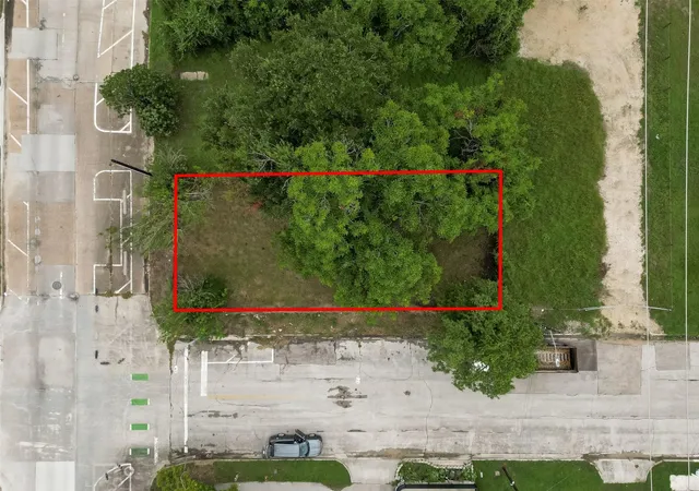 Photo 2 of Land for sale at 1605 Euel St, Houston, TX 77009 | MLS# 6418181 | Listing updated on 2026-07-21