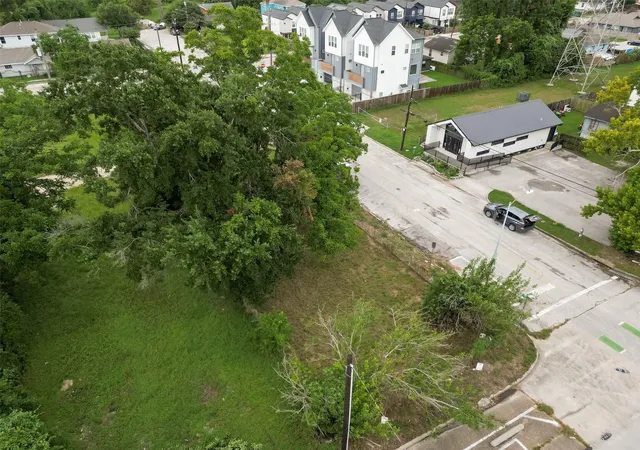 Photo 4 of Land for sale at 1605 Euel St, Houston, TX 77009 | MLS# 6418181 | Listing updated on 2026-07-21