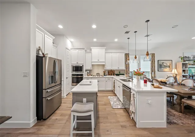 Photo 4 of Single family home for sale at 15718 Autumn Sun Ct, Conroe, TX 77302 | MLS# 20615412 | Listing updated on 2026-08-28