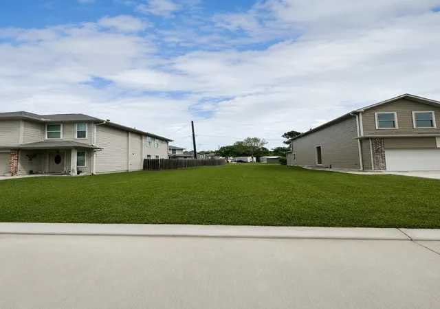 Photo 1 of Land for sale at 3110 Angelfish Cvs, Baytown, TX 77523 | MLS# 92572912 | Listing updated on 2026-08-31