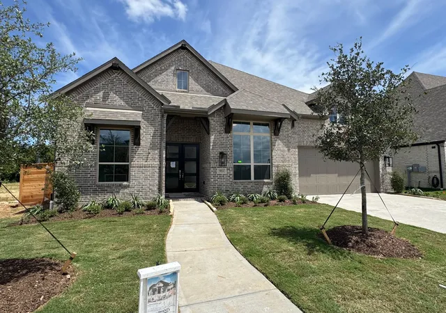 Photo 1 of Single family home for sale at 953 Groundwater Way, League City, TX 77546 | MLS# 53041119 | Listing updated on 2026-09-19