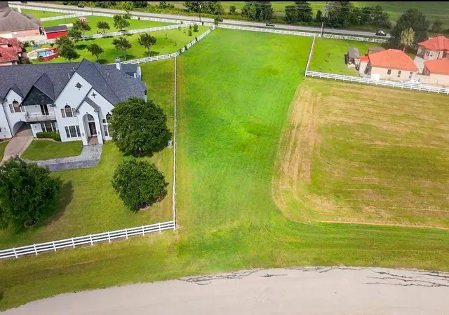 Photo 2 of Land for sale at 1111 Mulberry Farm Ln, Richmond, TX 77469 | MLS# 92075563 | Listing updated on 2026-07-31