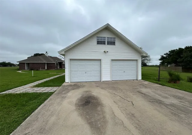 4th image of 6100 Whitetail Ln, Bryan, TX 77808 | MLS# 15974015