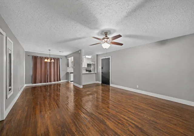 Homes for sale in Baytown, TX | 3002 Newcastle Dr, Baytown, TX 77521 | MLS# 68197294