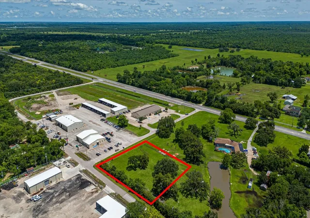 4th image of 1150 E Brazos Ave, West Columbia, TX 77486 | MLS# 13488152