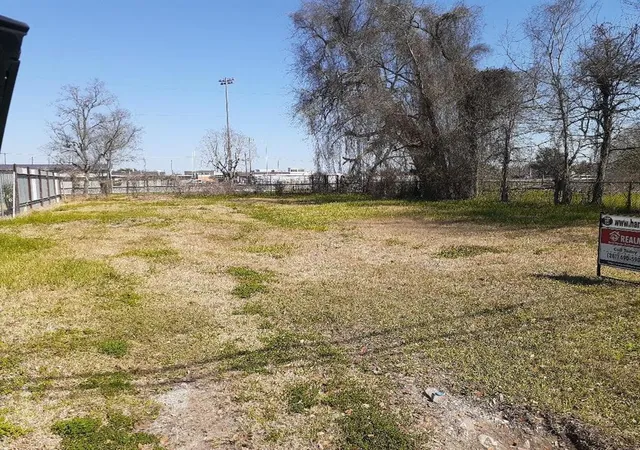 5th image of 1112 Johnson St, Baytown, TX 77520 | MLS# 6128083