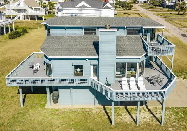 Photo 2 of Single family home for sale at 4223 Ghost Crab Ln, Galveston, TX 77554 | MLS# 66054529 | Listing updated on 2026-03-19
