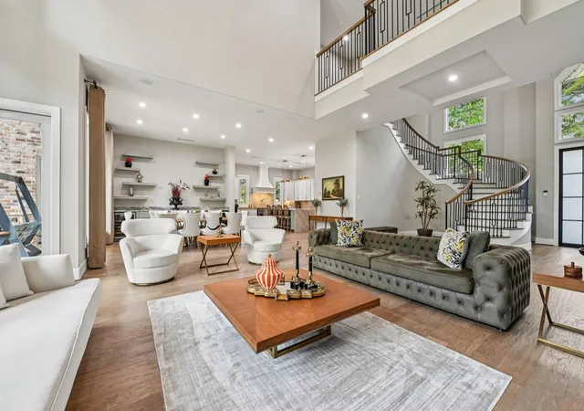 1st image of 13927 Perthshire Rd, Houston, TX 77079 | MLS# 53092335