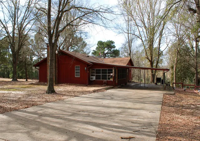 4th image of 2801 State Hwy 11 W, Pittsburg, TX 75686 | MLS# 84179376