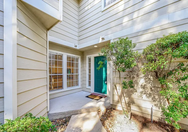 Homes for sale in The Woodlands, TX | 158 N Magnolia Pond Pl #158E, The Woodlands, TX 77381 | MLS# 79420770