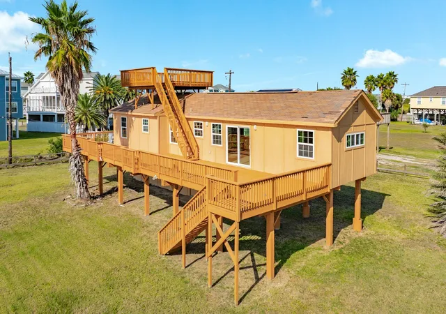 Photo 1 of Single family home for sale at 4120 Oleander Dr, Galveston, TX 77554 | MLS# 88520832 | Listing updated on 2026-05-23