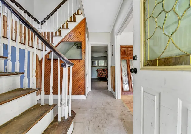 3rd image of 2104 New Jersey St, Baytown, TX 77520 | MLS# 58515095
