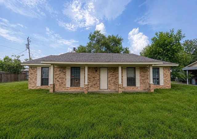 1st image of 3410 Illinois St, Fresno, TX 77545 | MLS# 59792410