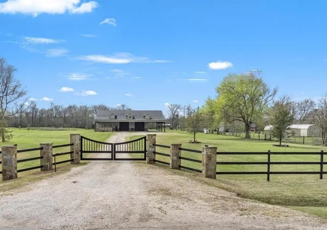 image of 1313 Foley Rd, Crosby, TX 77532 | MLS# 33851366