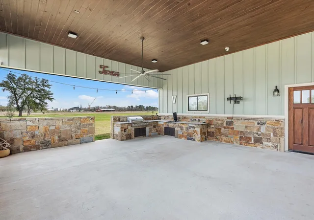 image of 1313 Foley Rd, Crosby, TX 77532 | MLS# 33851366