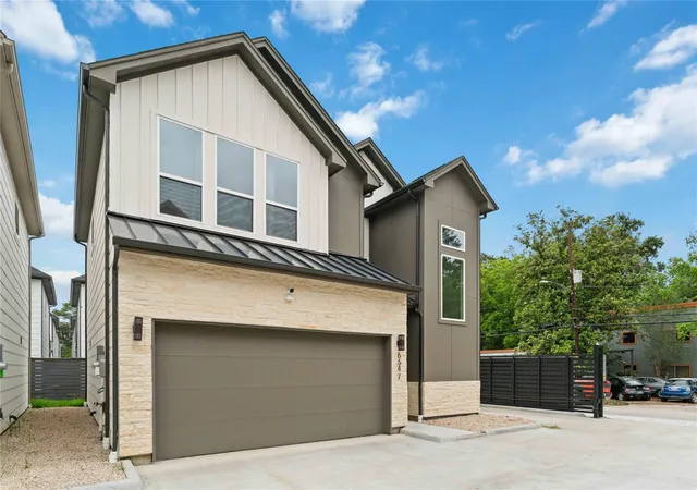 Photo 1 of Single family home for sale at 6539 Sealey St, Houston, TX 77091 | MLS# 97816893 | Listing updated on 2026-09-20