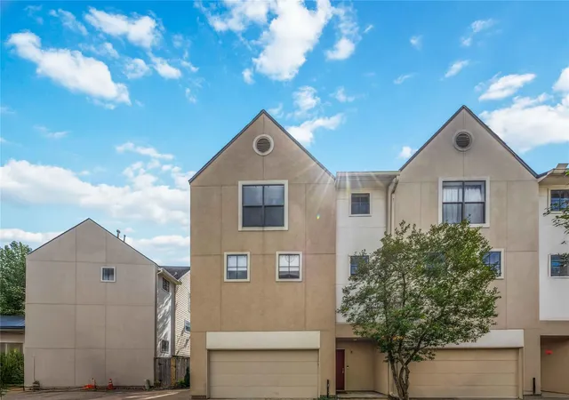 Photo 1 of Townhouse for sale at 939 Colorado St #17, Houston, TX 77007 | MLS# 69740306 | Listing updated on 2026-07-25