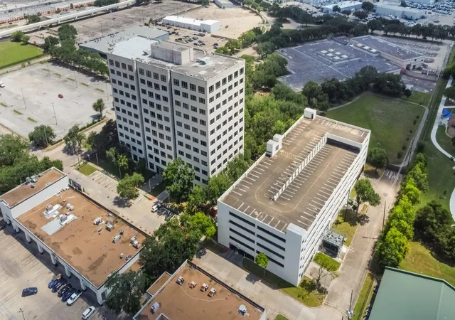 2nd image of 9800 Centre Pkwy, Houston, TX 77036