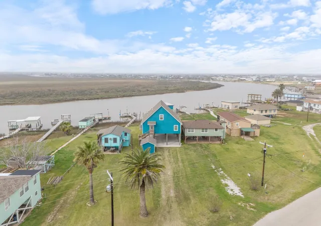 2nd image of 1390 County Road 201, Bay City, TX 77414 | MLS# 58073876