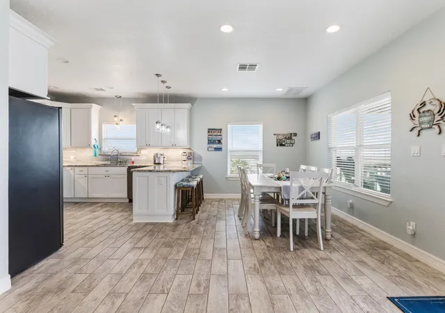 5th image of 1390 County Road 201, Bay City, TX 77414 | MLS# 58073876