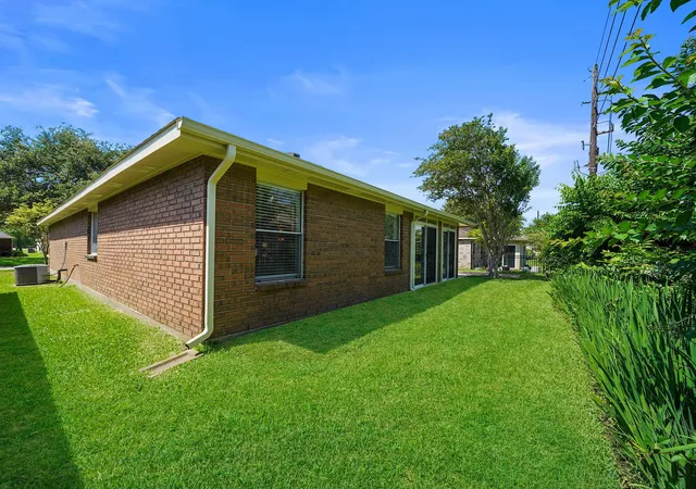 Homes for sale in Pearland, TX | 2711 N Peach Hollow Cir, Pearland, TX 77584 | MLS# 71023743
