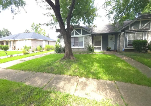 Photo 1 of Single family home for sale at 3819 Westmeadow Dr, Houston, TX 77082 | MLS# 44288647 | Listing updated on 2026-08-19