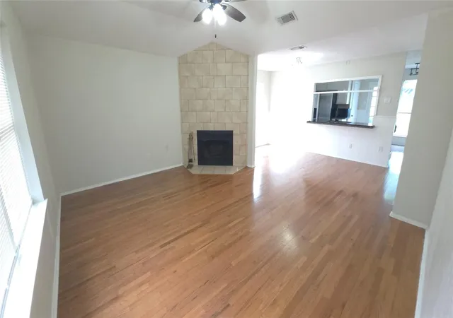Photo 3 of Single family home for sale at 3819 Westmeadow Dr, Houston, TX 77082 | MLS# 44288647 | Listing updated on 2026-08-19