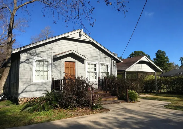 1st image of 506 Texas, Tomball, TX 77375 | MLS# 30545067
