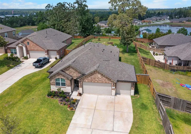 Homes for sale in Conroe, TX | 787 Dogberry Ct, Conroe, TX 77304 | MLS# 35325642