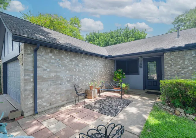 Homes for sale in Richmond, TX | 1802 Settlers Ct, Richmond, TX 77406 | MLS# 71649258