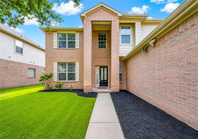 2nd image of 3106 Richland Spring Ln, Sugar Land, TX 77479 | MLS# 60274601