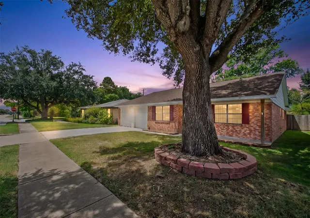 Photo 3 of Single family home for sale at 1104 E 13th Street, Deer Park, TX 77536 | MLS# 47155466 | Listing updated on 2026-10-05
