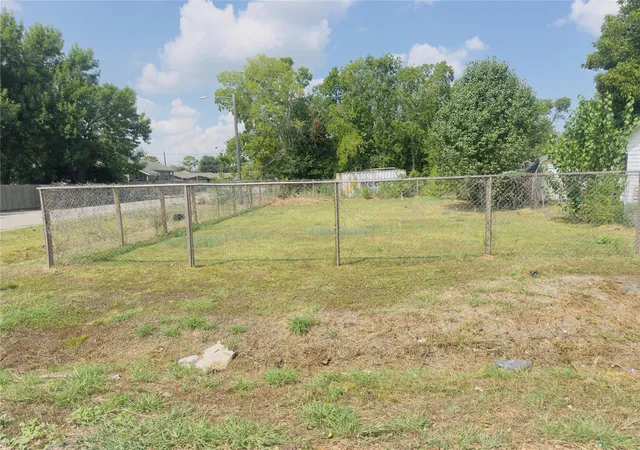 Photo 1 of Land for sale at 0 Kelford St, Houston, TX 77028 | MLS# 93095055 | Listing updated on 2026-09-16