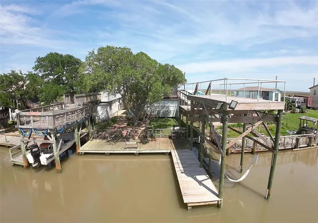 1st image of 3804 Fm 2031, Matagorda, TX 77457 | MLS# 54869136