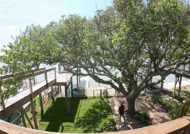 3rd image of 3804 Fm-2031, Matagorda, TX 77457 | MLS# 54869136