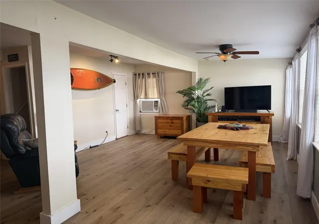4th image of 3804 Fm-2031, Matagorda, TX 77457 | MLS# 54869136