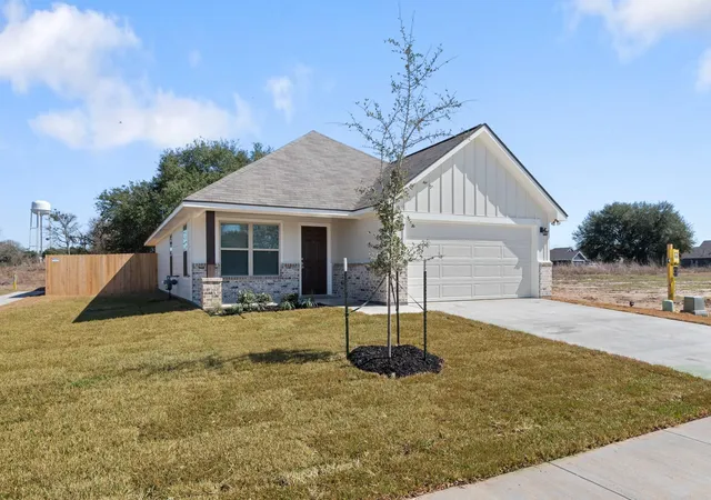 Homes for sale in Navasota, TX | 1236 High St, Navasota, TX 77868 | MLS# 53825423
