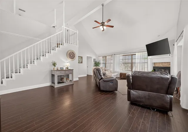 Photo 4 of Single family home for sale at 14715 Summerway Ln, Houston, TX 77014 | MLS# 41109078 | Listing updated on 2026-10-08