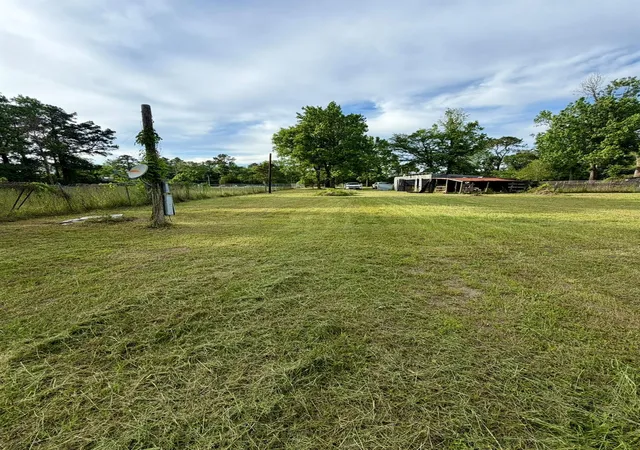 3rd image of 24760 E Fm 1485 Rd, New Caney, TX 77357 | MLS# 69694757