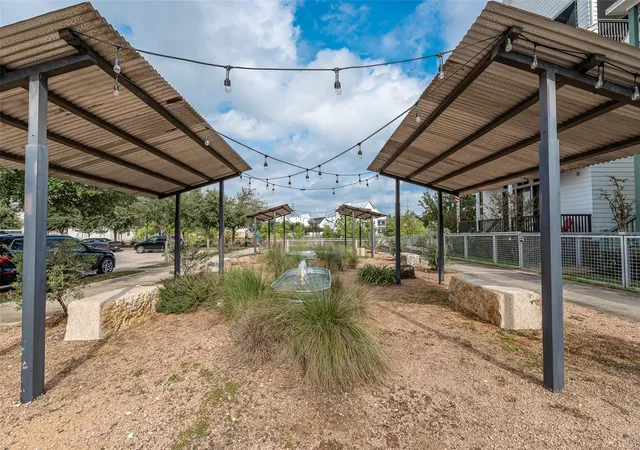 23rd image of 2414 Hollister Rd, Houston, TX 77080 | MLS# 21571122