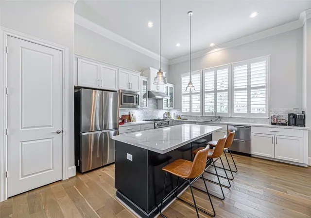2nd image of 2414 Hollister Rd, Houston, TX 77080 | MLS# 21571122