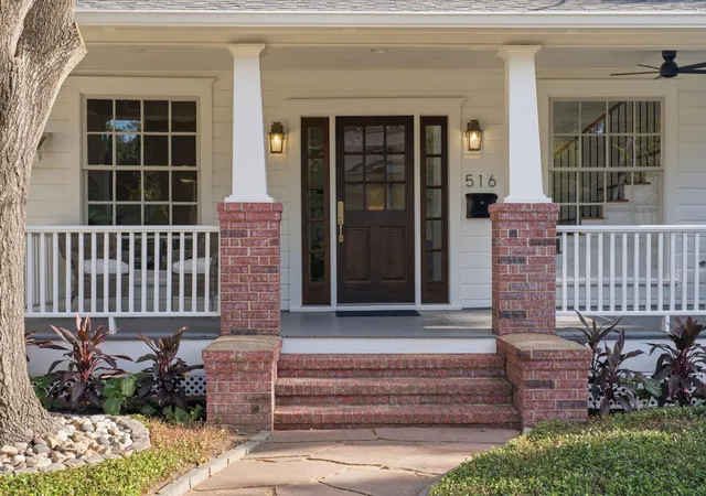 2nd image of 516 Woodland St, Houston, TX 77009 | MLS# 83758464