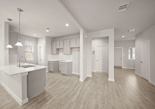 Photo 2 of Single family home for sale at 18918 Baldcypress Basin Ln, Houston, TX 77084 | MLS# 61636077 | Listing updated on 2026-09-18