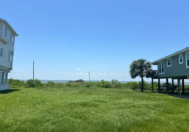 Photo 1 of Land for sale at 22416 Bay Vis, Galveston, TX 77554 | MLS# 41048754 | Listing updated on 2026-08-18
