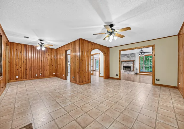 5th image of 13996 Kidd Rd, Conroe, TX 77302 | MLS# 85136094