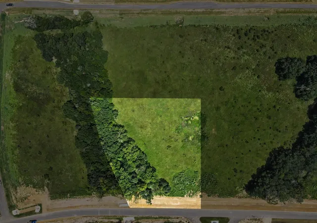 Photo 2 of Land for sale at 9735 Lakeside Oaks Dr, Plantersville, TX 77363 | MLS# 74859926 | Listing updated on 2026-07-30