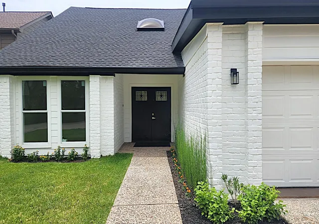 Photo 2 of Single family home for sale at 6658 Radley Dr, Spring, TX 77379 | MLS# 69211382 | Listing updated on 2026-08-16