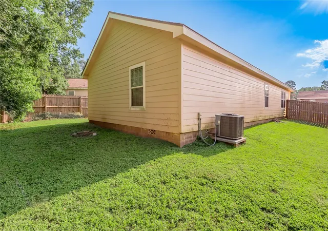 36th image of 164 Varsity Dr, Huntsville, TX 77340 | MLS# 61876924