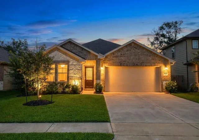Photo 1 of Single family home for sale at 12821 S Winding Pines Dr, Tomball, TX 77375 | MLS# 36209344 | Listing updated on 2026-10-07