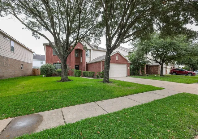Photo 2 of Single family home for sale at 2814 Crestbrook Bnd Ln, Katy, TX 77449 | MLS# 64499841 | Listing updated on 2026-07-25